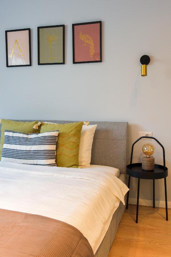 Sunny Studio - Top Location - Green View Balcony Bucharest Luaran gambar