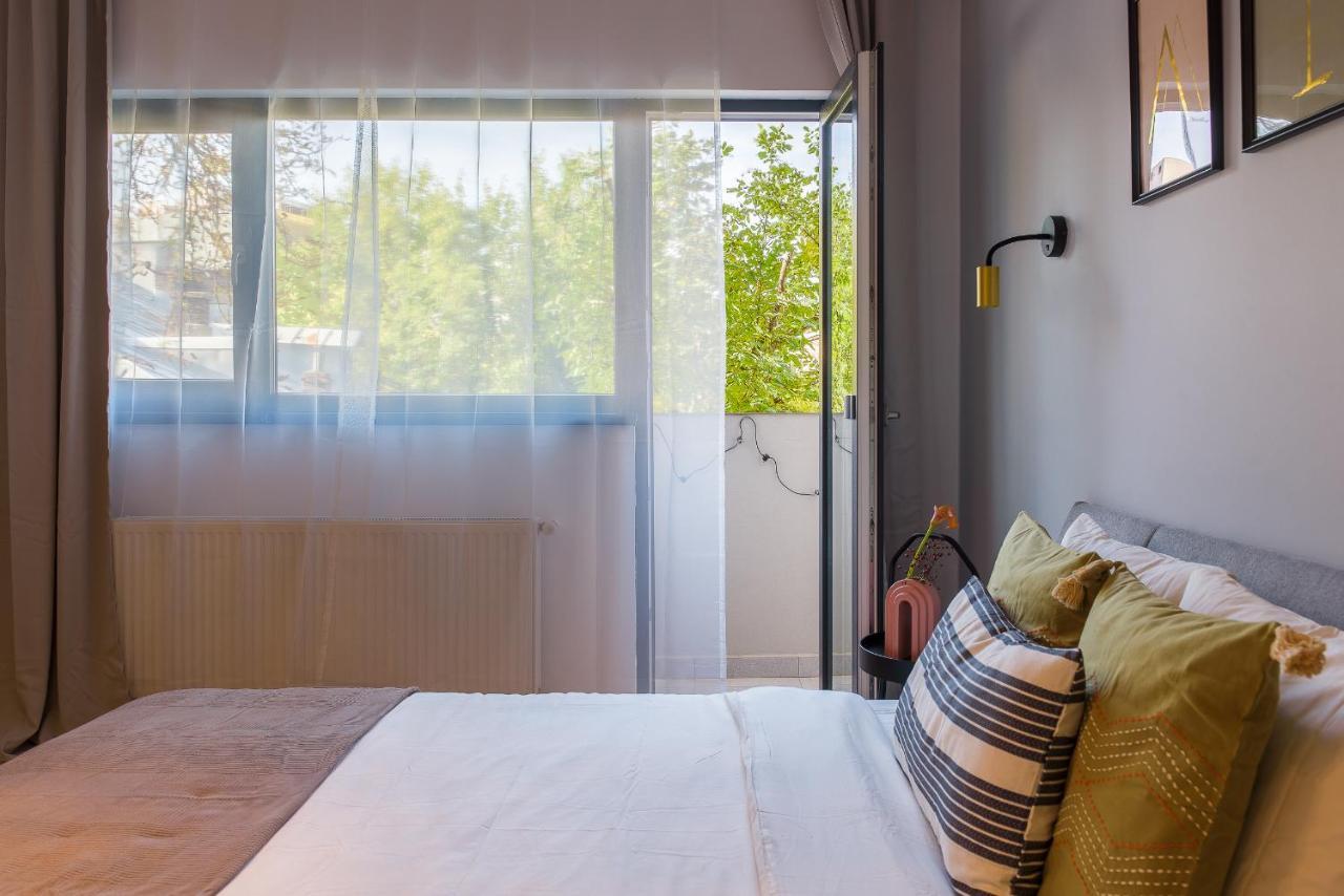 Sunny Studio - Top Location - Green View Balcony Bucharest Luaran gambar